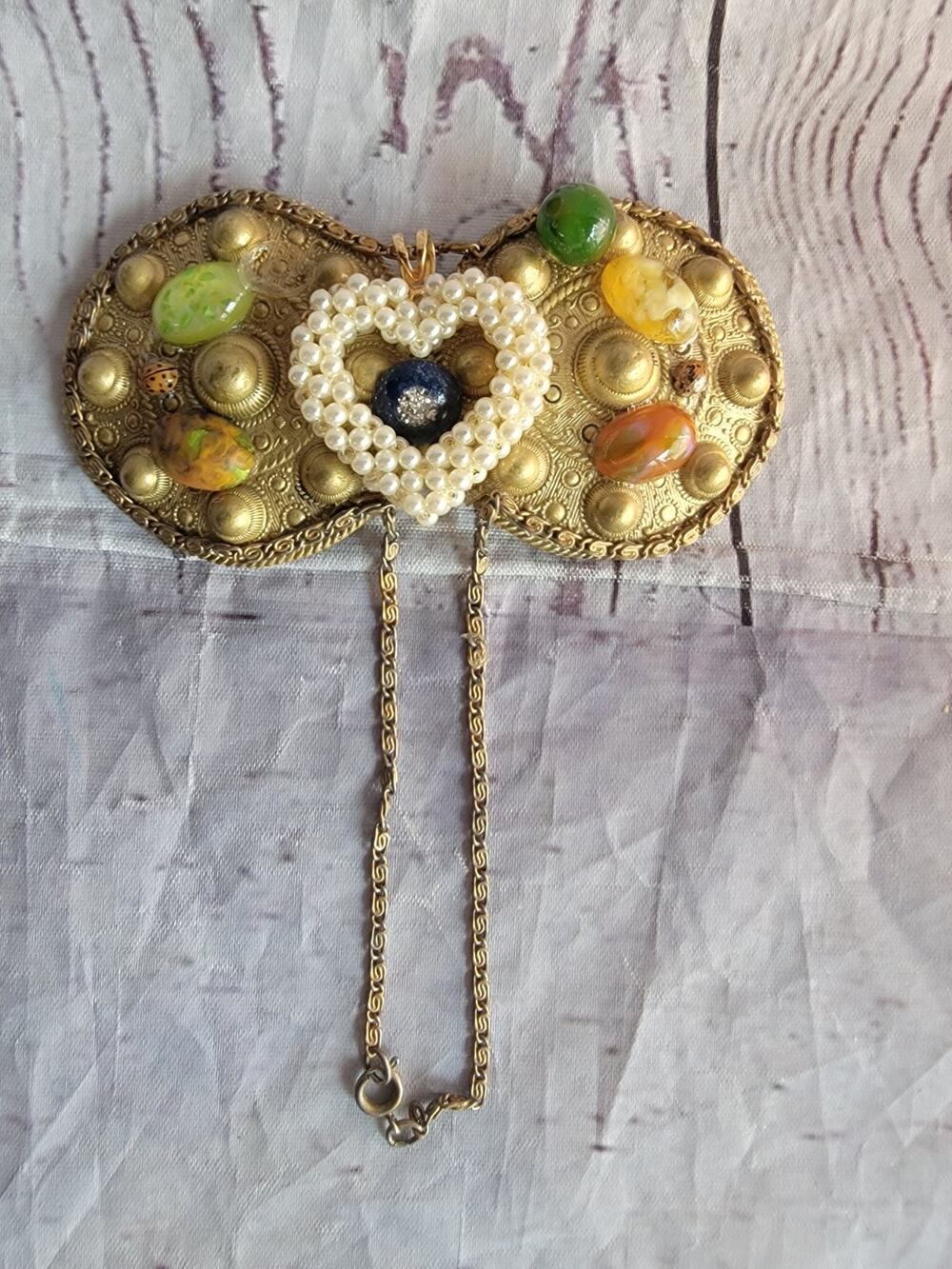 Handmade Goldtone Brooch Pin Heart Stones Steampunk Style
